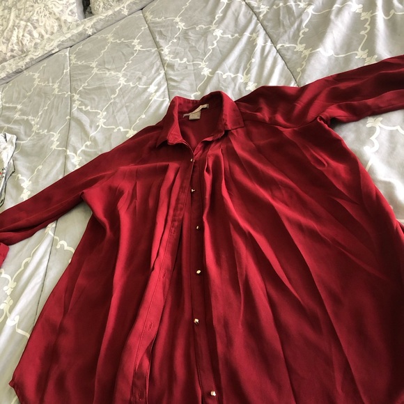 Loose fit button down - Picture 3 of 9